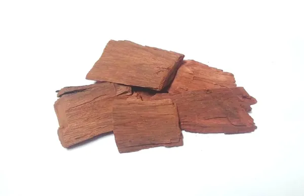 Vinarghya_–_Vijaysar_Chhal/_Indian_Kino_Tree/_Pitashala/_Biyo/_Bijasar_Chaal/_Asana/_Vengai/_Bibala/_Piashala/_Bijaysaar/_Pterocarpus_Marsupium_Bark_–_100G