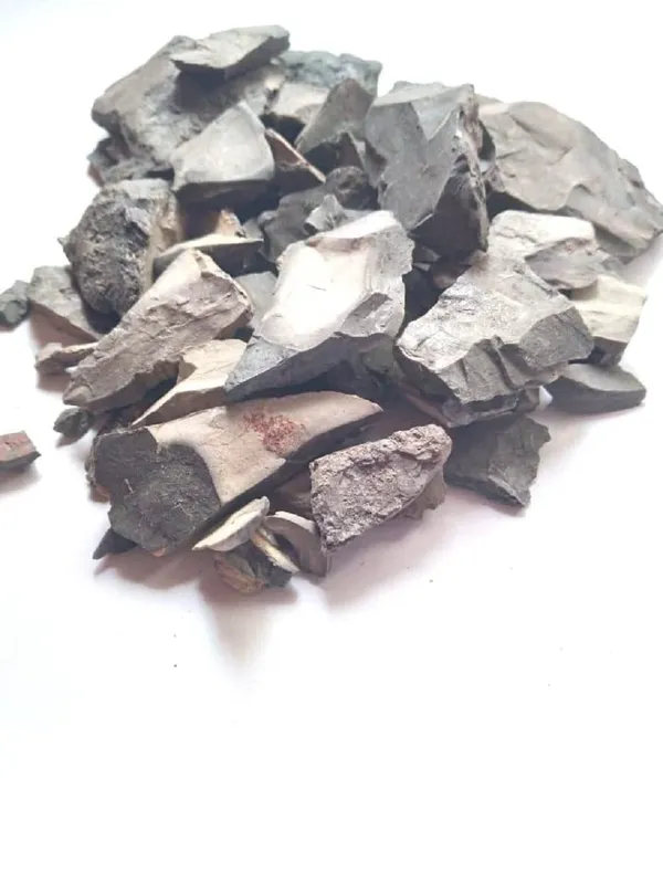 Vinarghya_-_Senki_Multani_Mitti/_Bhunji_Matti/_Roasted_Fullers_Earth_-_400G