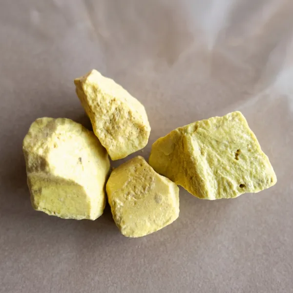 Vinarghya_–_White_Sulphur/_Gandhaka/_Gandakam/_Kibrit/_Gandagam/_Kandagam/_Kantakam/_Gandhakam_/_गंधक_–_100G