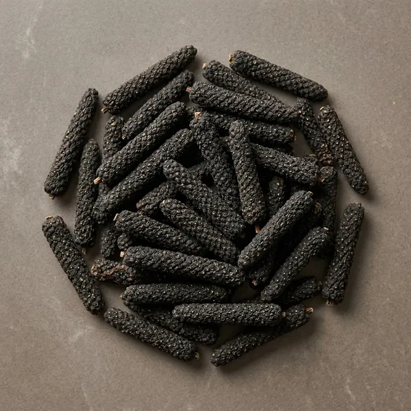 Vinarghya_–_Badi_Pipali/_Lendi_Pipal/_Lindi_Pimpli/_Long_Pepper/_Piper_/_लेंडी_पिंपळी_–_100G