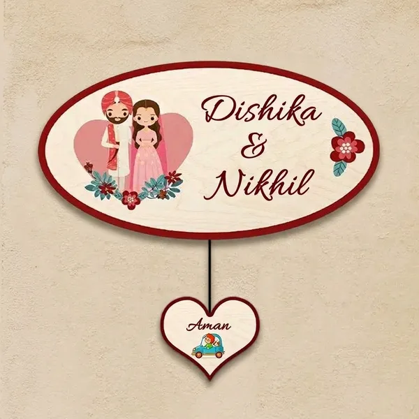 Wood_Oval_Sikh_Couple_Printed_Name_Plate_For_Family_With_1_Child
