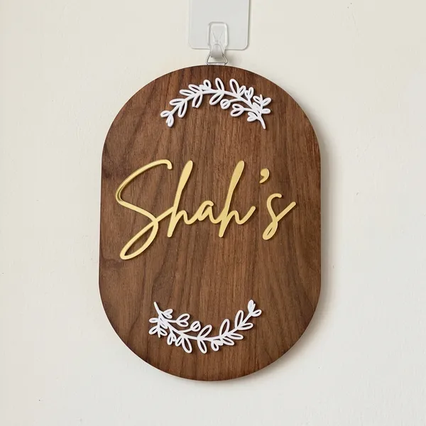 Minimal_Capsule_Wooden_Name_Plate_With_3d_Letters_6_x_8_Inch
