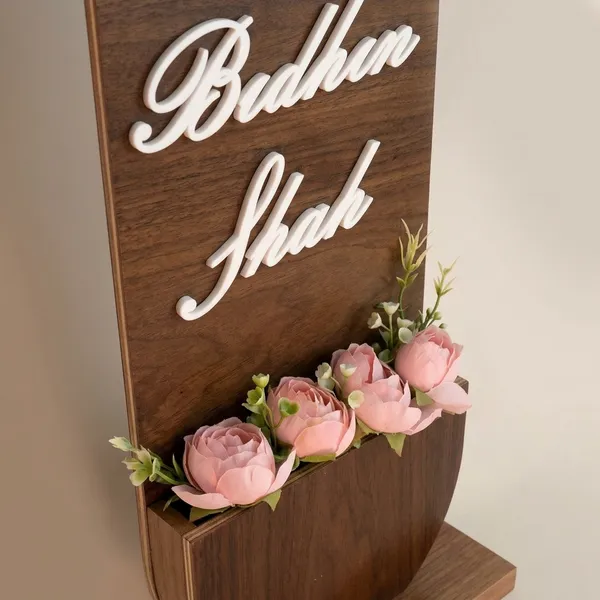 Wood_Tall_Arched_Floral_Basket_3D_Letters_Name_Plate