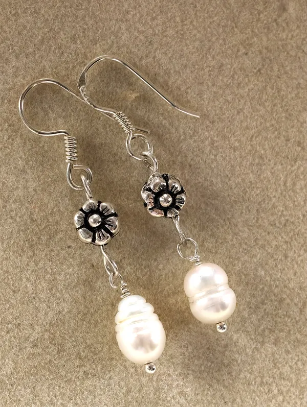 Freshwater_Pearl_Floral_Dangle_Earrings
