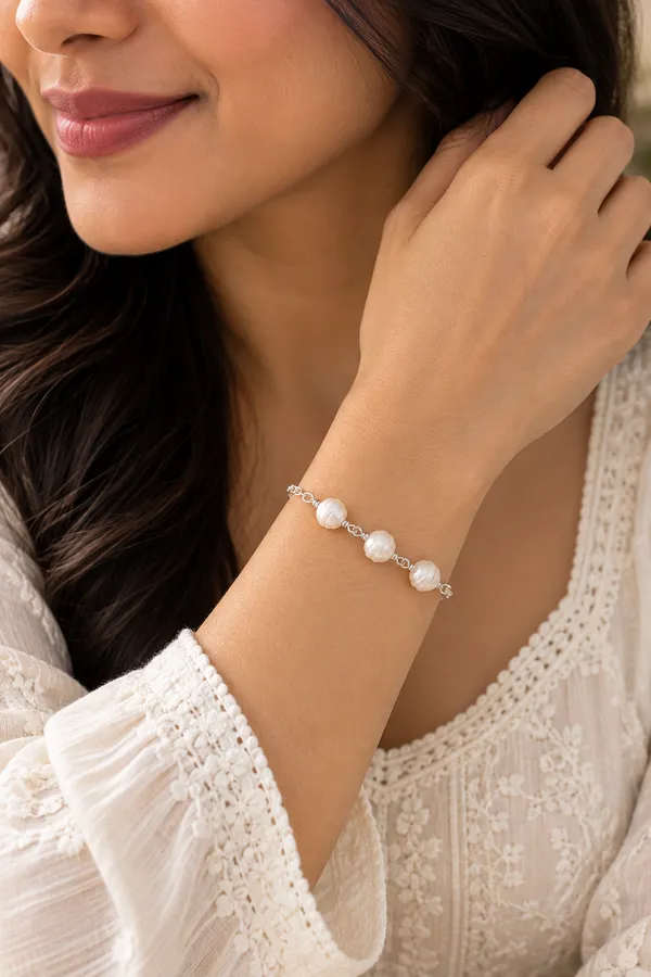 Freshwater_Pearl_Silver_Bracelet