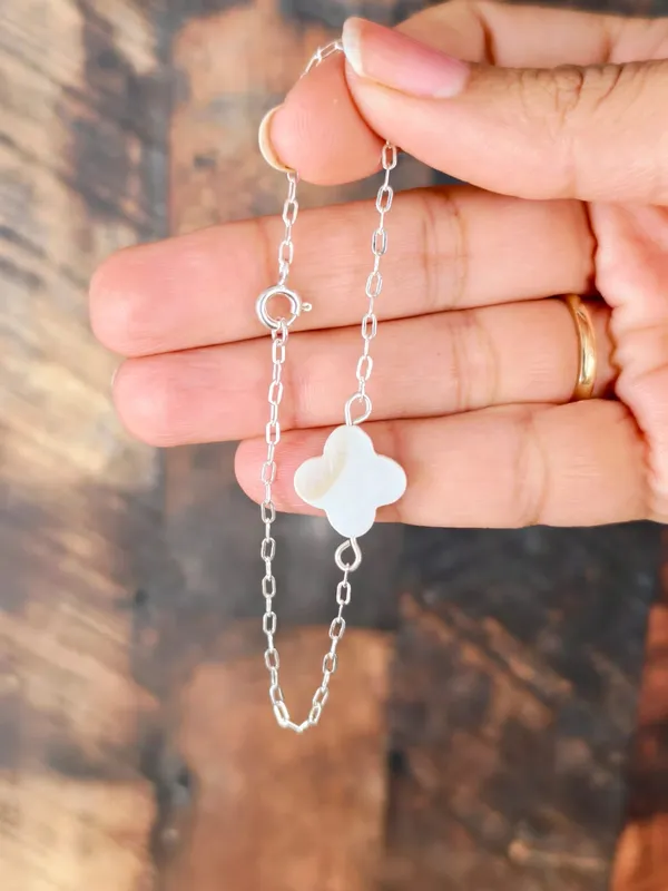Mother_of_Pearl_Clover_Flower_Bracelet