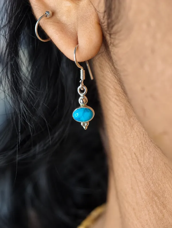 Oval_Turquoise_Dangle_Earrings