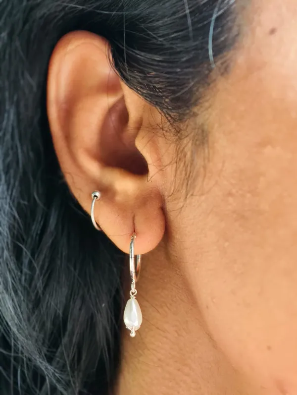 Pearl_Bloom_Charm_Hoop_Earrings