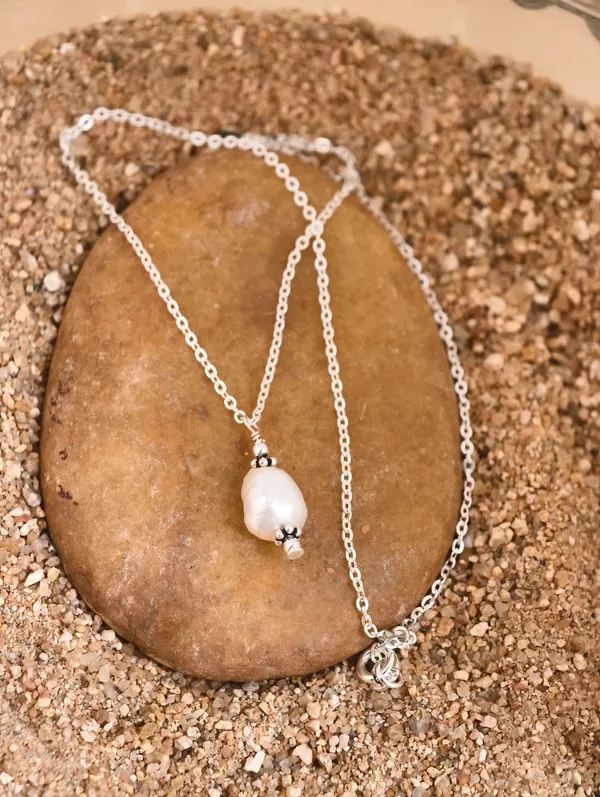 Freshwater_Pearl_Pendant_Necklace