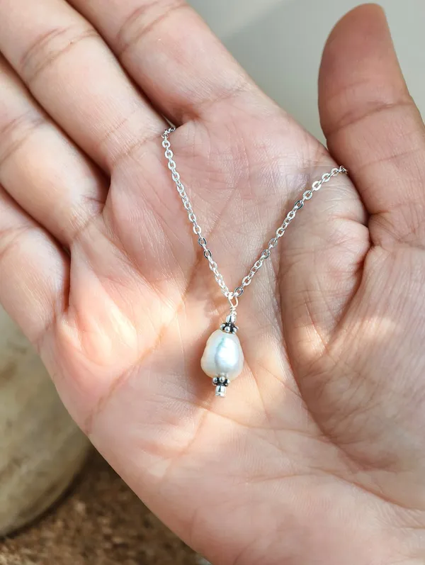 Freshwater_Pearl_Pendant_Necklace