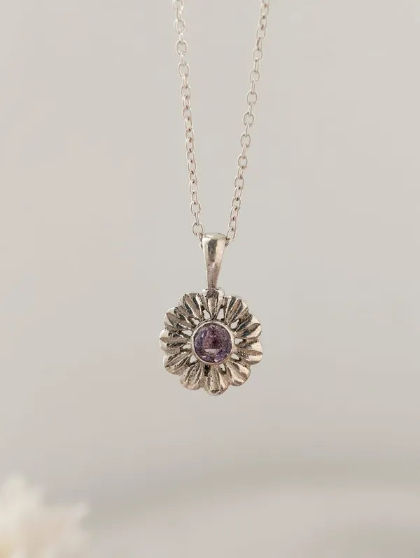 Amethyst_Bloom_Pendant_(Without_Chain)