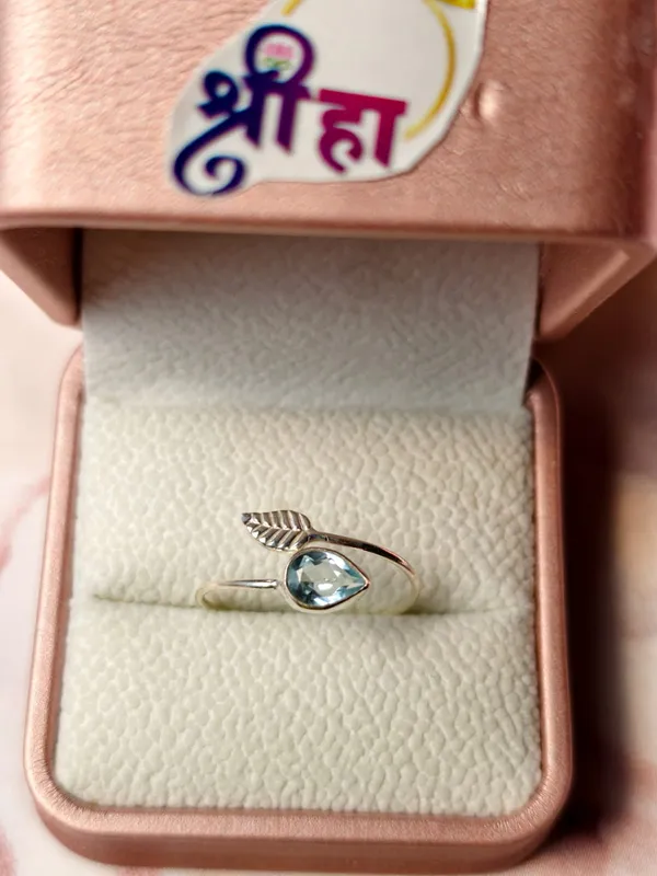 Blue_Topaz_Leaf_Adjustable_Ring