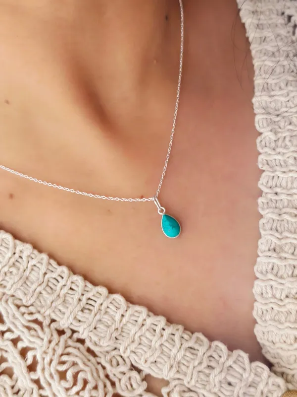 Turquoise_Teardrop_Necklace
