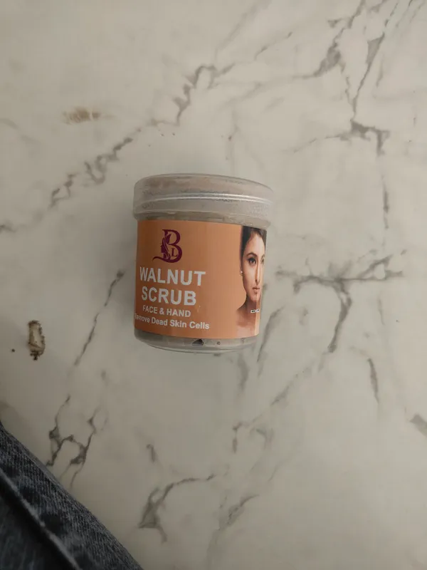Walnut_Scrub