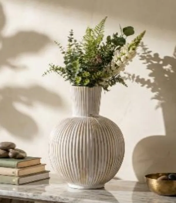 Beige_Ceramic_Ribbed_Spherical_Vase_With_Neck