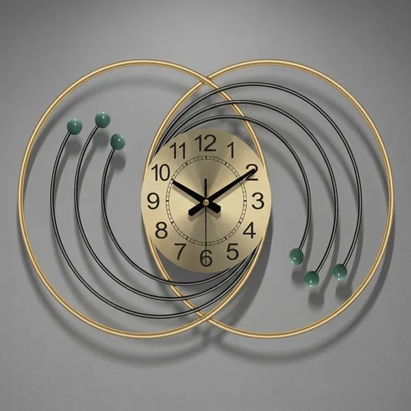 Golden_Metal_Circular_Wall_Clock_With_Decorative_Rings