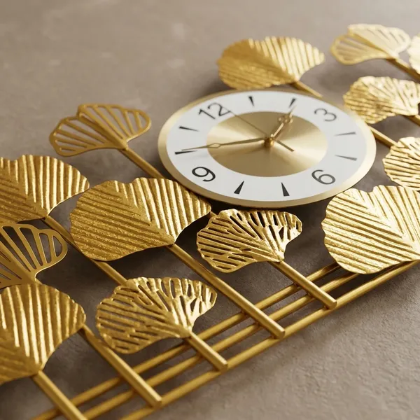 Golden_Metal_Leaf_Design_Wall_Clock_With_White_Dial