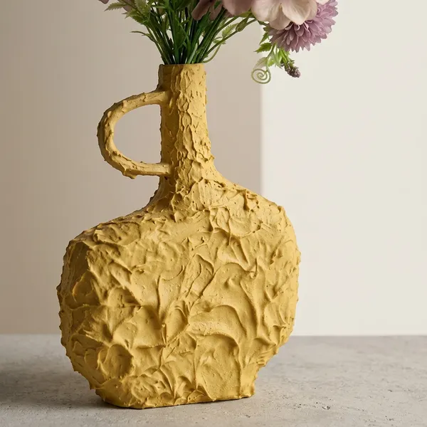 Yellow_Textured_Ceramic_Bud_Vase_With_Handle