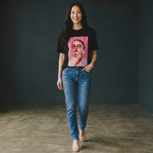 T_Shirt_With_Embellished_Sirosky_Black