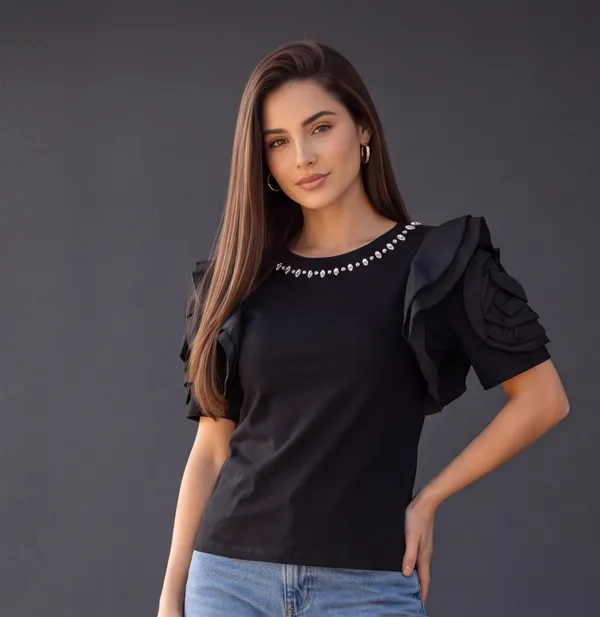 Black_Floral_Sleeves_Top