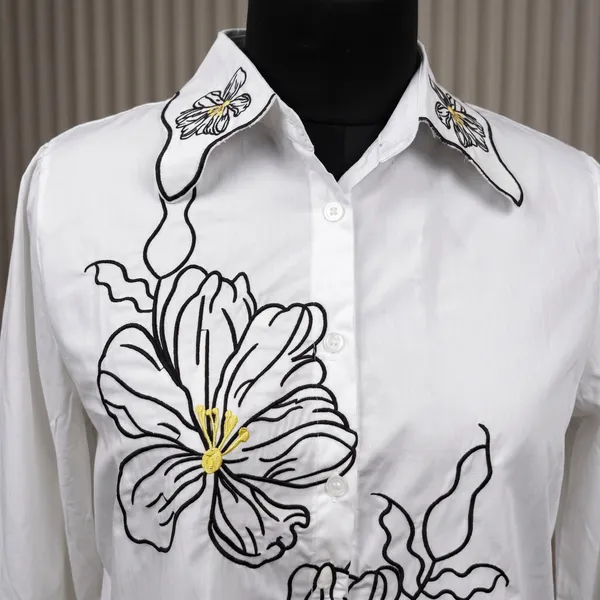 Elegant_Floral_Embroidered_White_Shirt