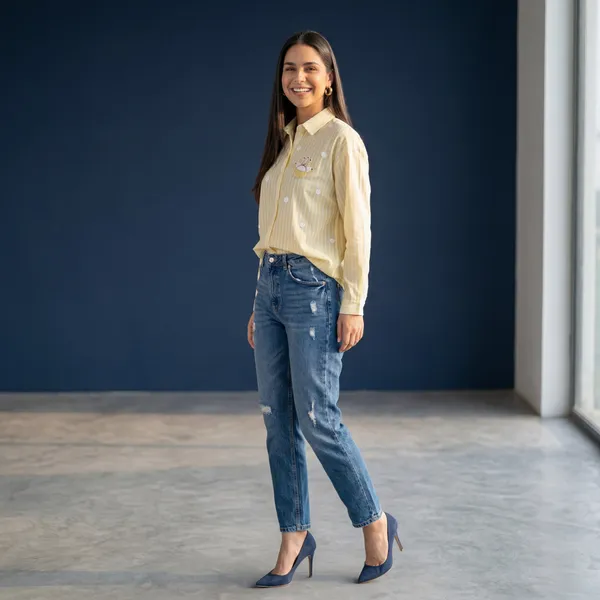 Women's_Baggy_Linen_Cotton_Shirt_with_Artistic_Embroidered_Design