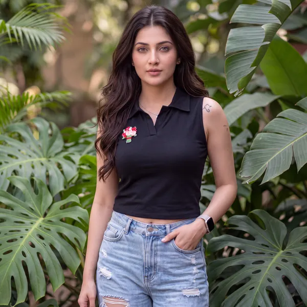 Black_Crop_Top_with_Hand_Embroidery