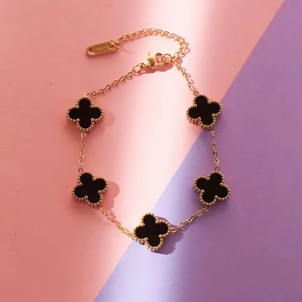 Gold_Stainless_Steel_Clover_Chain_Bracelet_For_Women