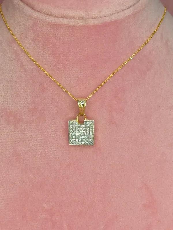 Gold_Crystal_Studded_Square_Pendant_Necklace_For_Women