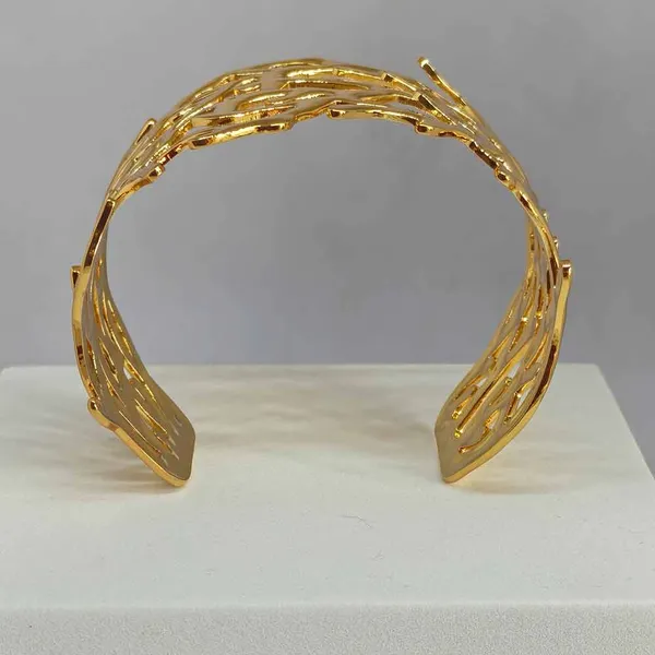 Gold_Alloy_Leaf_Cuff_Bracelet_For_Women