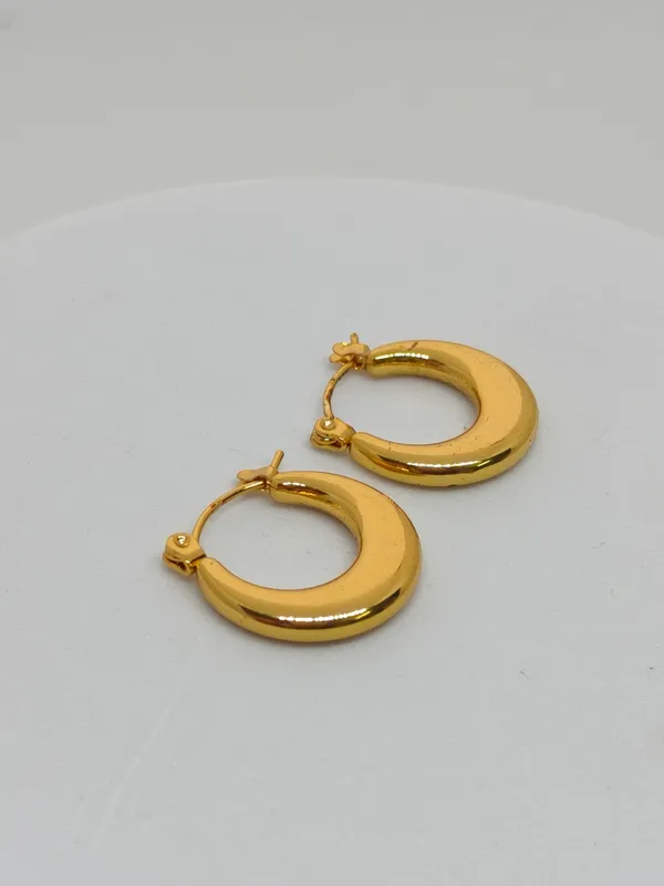 Gold_Plated_Chunky_Hoop_Earrings_for_Women
