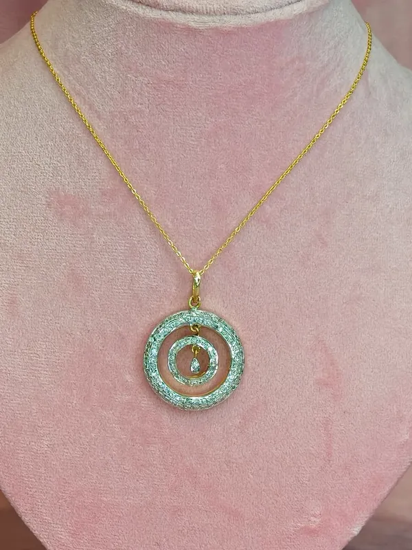 Gold_Plated_American_Diamond_Circular_Pendant_Necklace_Set_For_Women