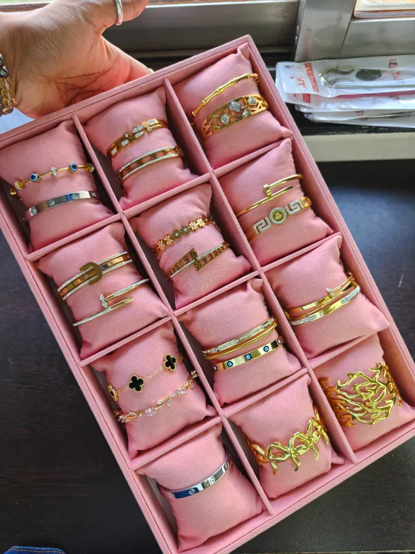 Gold-Toned_Bracelet_Collection_Set_with_Pink_Storage_Case