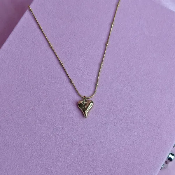 Gold_Stainless_Steel_Heart_Pendant_Necklace_For_Women