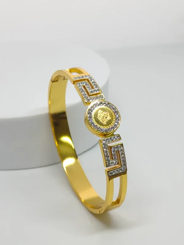 Gold_Plated_Crystal_Embellished_Cuff_Bracelet_for_Women
