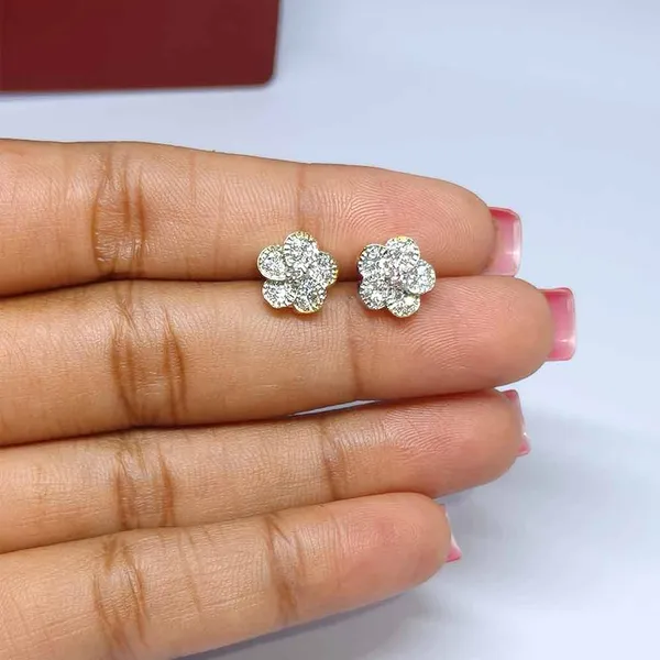 Silver_Alloy_Sparkle_Stud_Earrings_For_Women