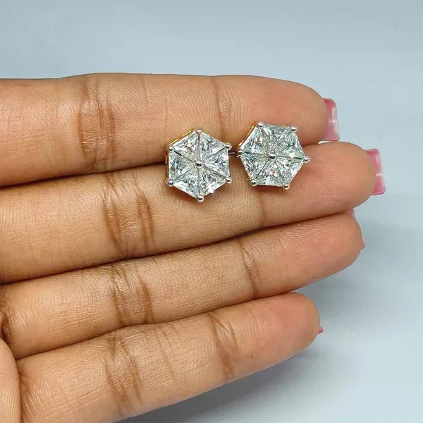 Silver_Alloy_American_Diamond_Stud_Earrings_For_Women
