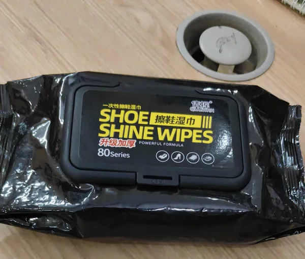 Shoe_Shine_Disposable_Cleaning_Wipes_Pack_Of_80