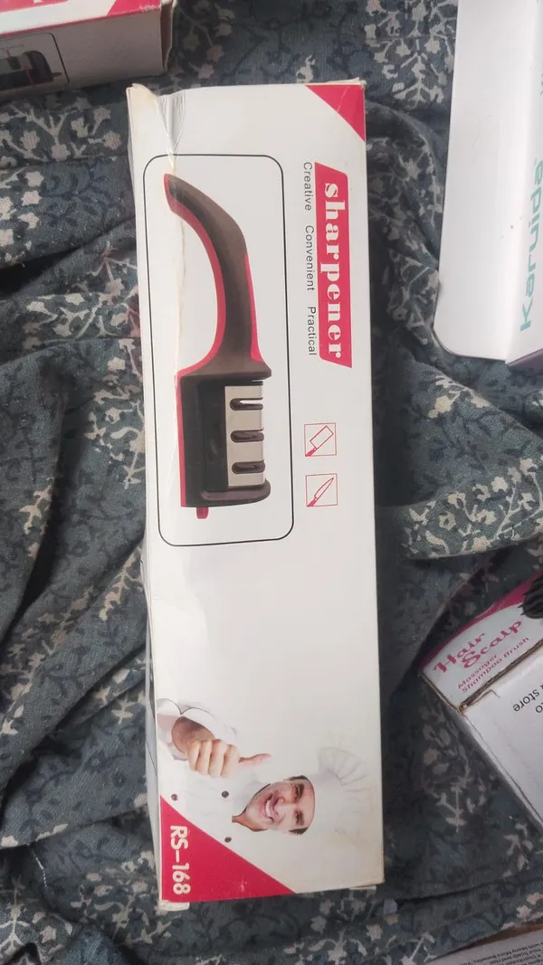 Stainless_Steel_Blade_Convertible_Ergonomic_Vegetable_Peeler