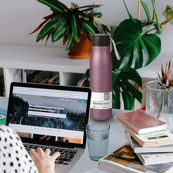 Stainless_Steel_Vacuum_Insulated_Purple_And_Black_Water_Bottle_500Ml