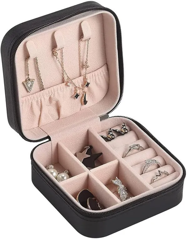 Black_Travel_Multi-Compartment_Jewelry_Organizer_Box_With_Zipper