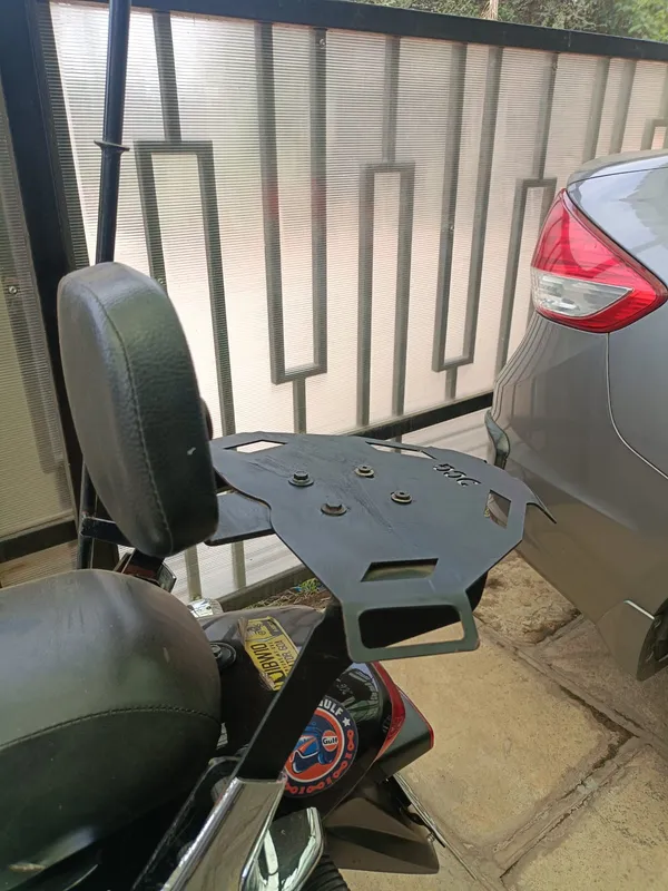 DCG_Avenger_220/150_tailrack_without_backrest