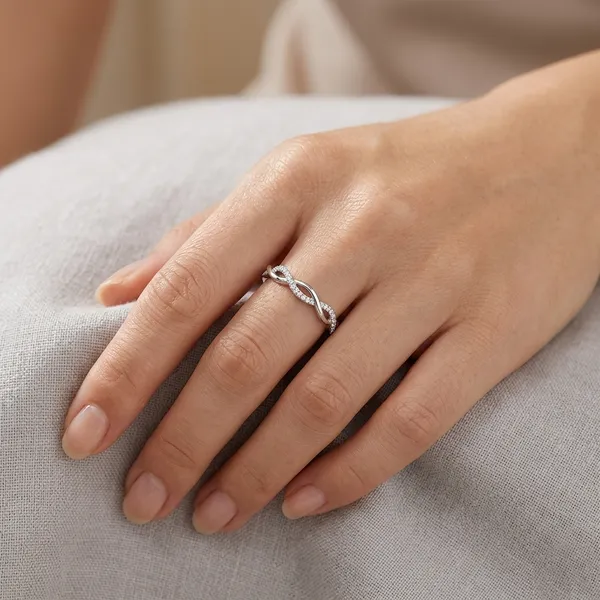 White_Gold_Diamond_Twisted_Band_Ring_For_Women_|_Made_With_Pure_925_Silver