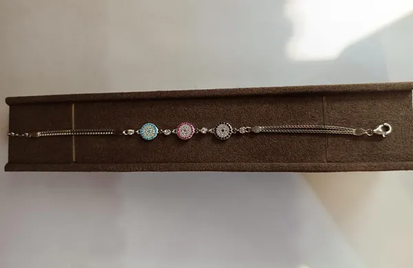 Silver_Triple_Disc_Crystal_Charm_Bracelet_For_Women_|_Made_With_Pure_925_Silver