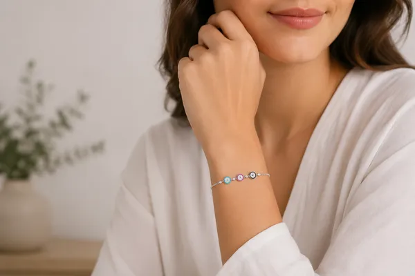 Silver_Triple_Disc_Crystal_Charm_Bracelet_For_Women_|_Made_With_Pure_925_Silver