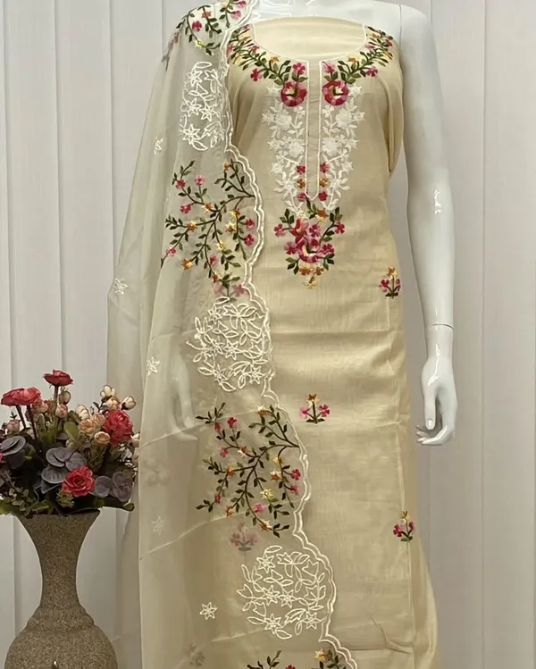 Cream_Floral_Chanderi_Cotton_Chikankari_Dress_Material_With_Dupatta