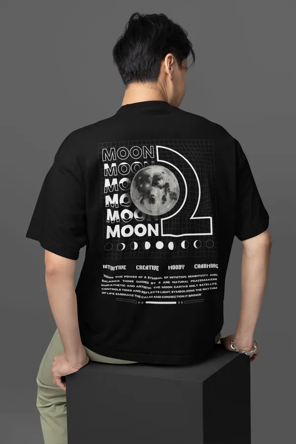 MOON_BORN_OverSized_Tshirt