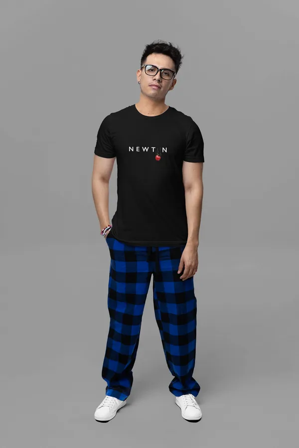 NEWTON’S_APPLE_Regular_Fit_Tshirt