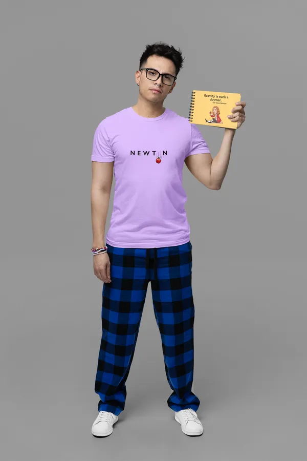 NEWTON’S_APPLE_Regular_Fit_Tshirt
