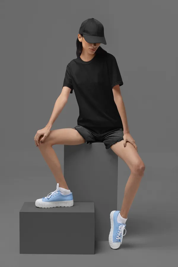 SOLID_Black_Regular_Fit_Tshirt